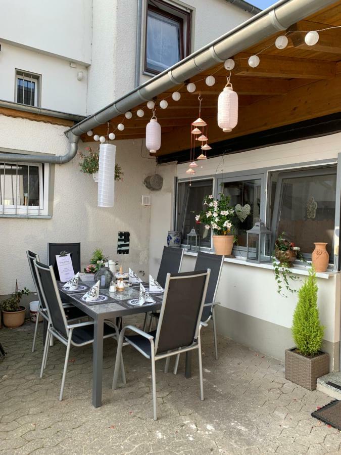 Bed and Breakfast Vina Am Ring Mannebach  Exterior foto