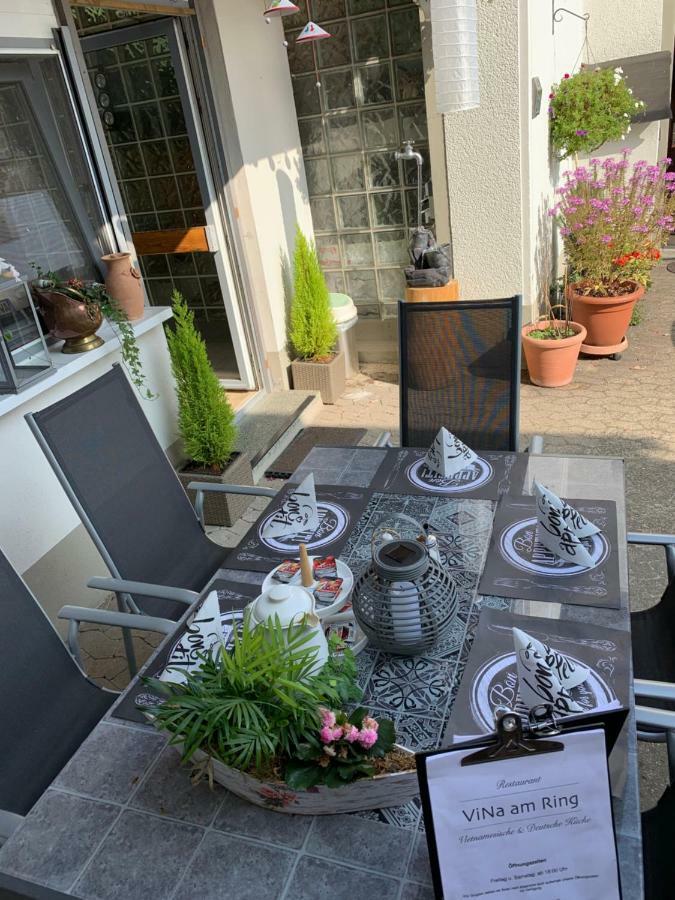 Bed and Breakfast Vina Am Ring Mannebach  Exterior foto
