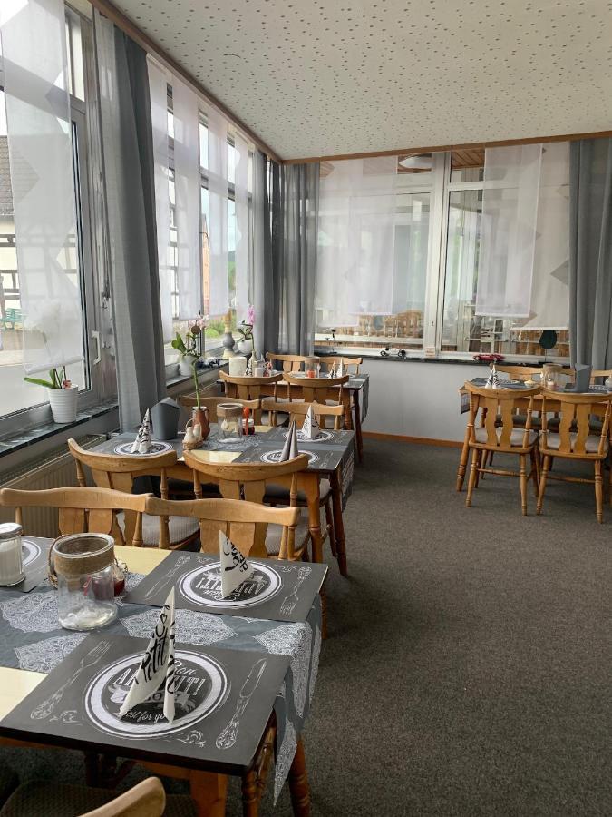 Bed and Breakfast Vina Am Ring Mannebach  Exterior foto